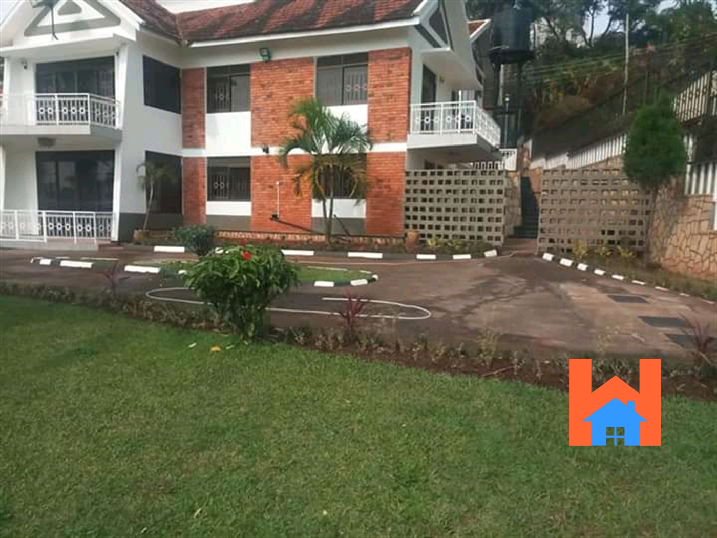 Storeyed house for rent in Naguru Kampala