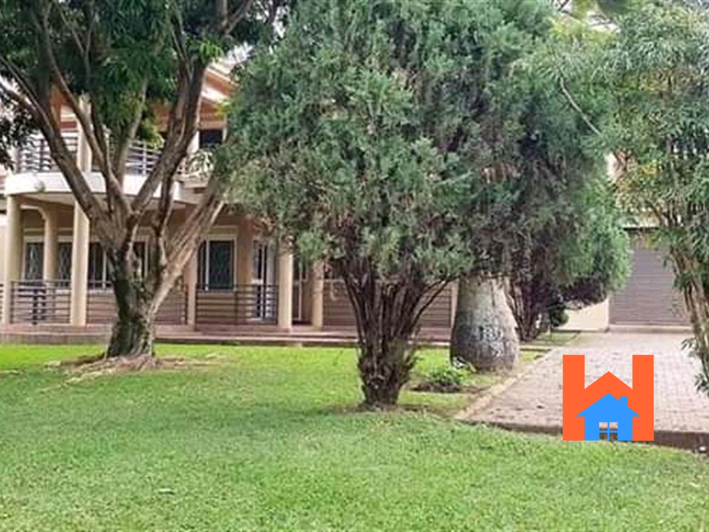 Storeyed house for rent in Naguru Kampala