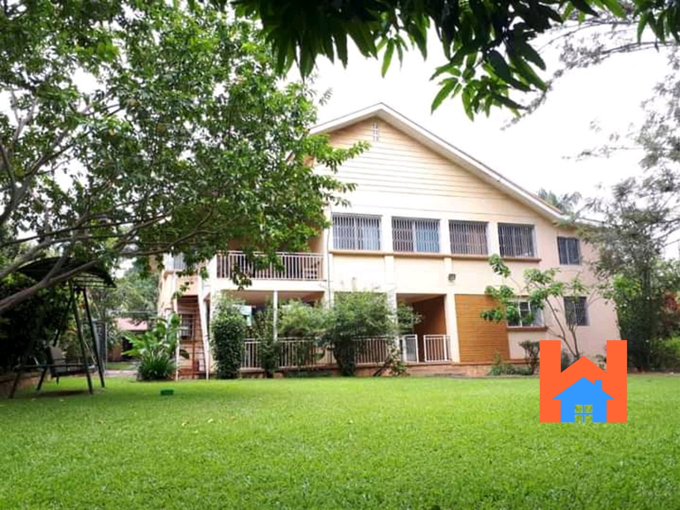 Storeyed house for rent in Kololo Kampala