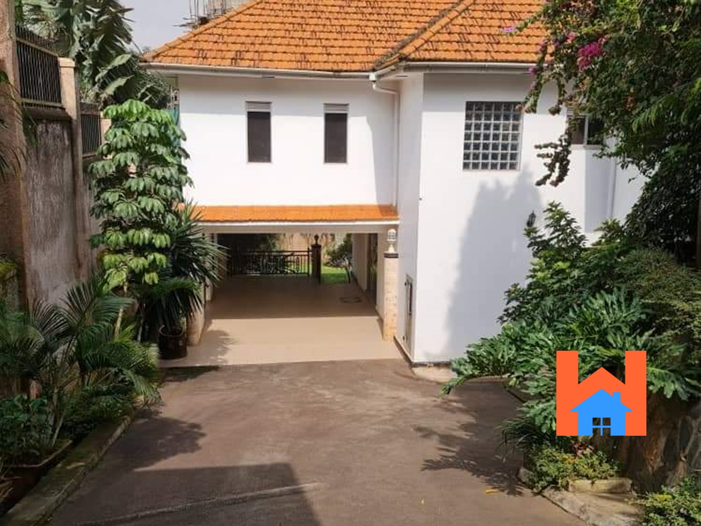 Storeyed house for rent in Naguru Kampala