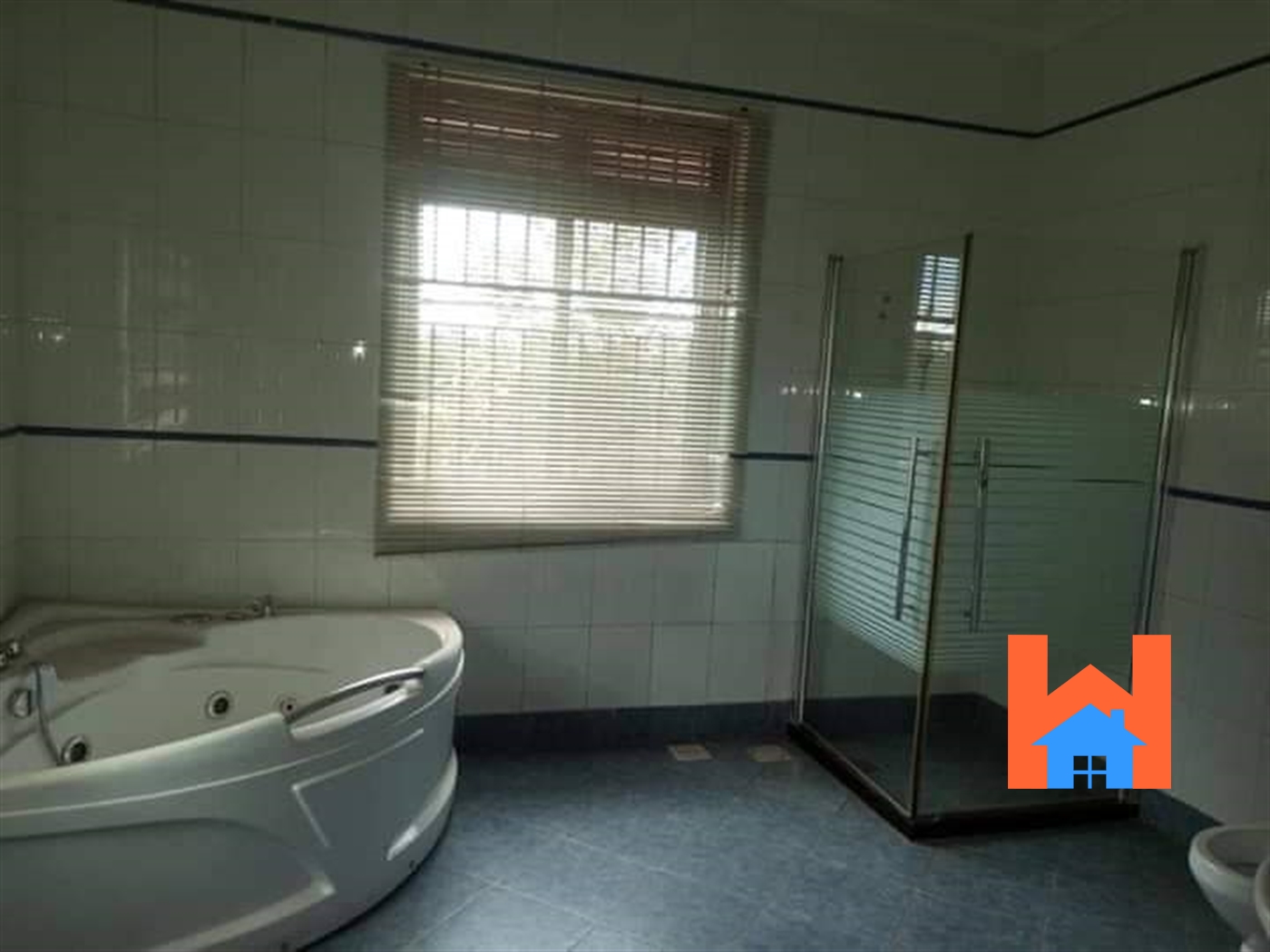 Bungalow for rent in Naguru Kampala