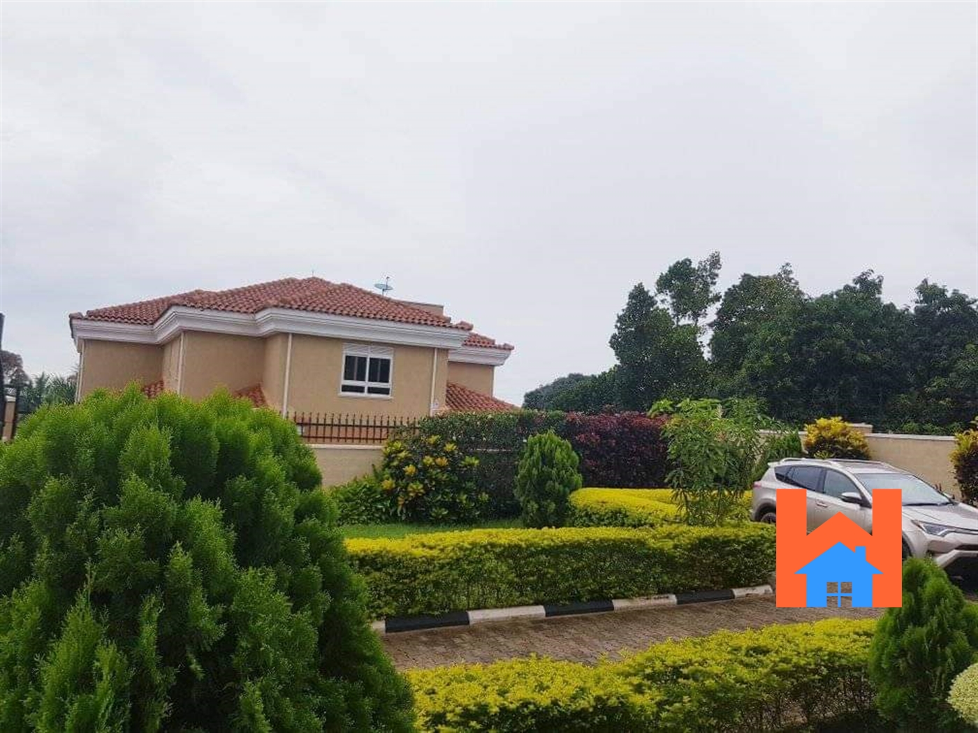 Villa for sale in Munyonyo Kampala