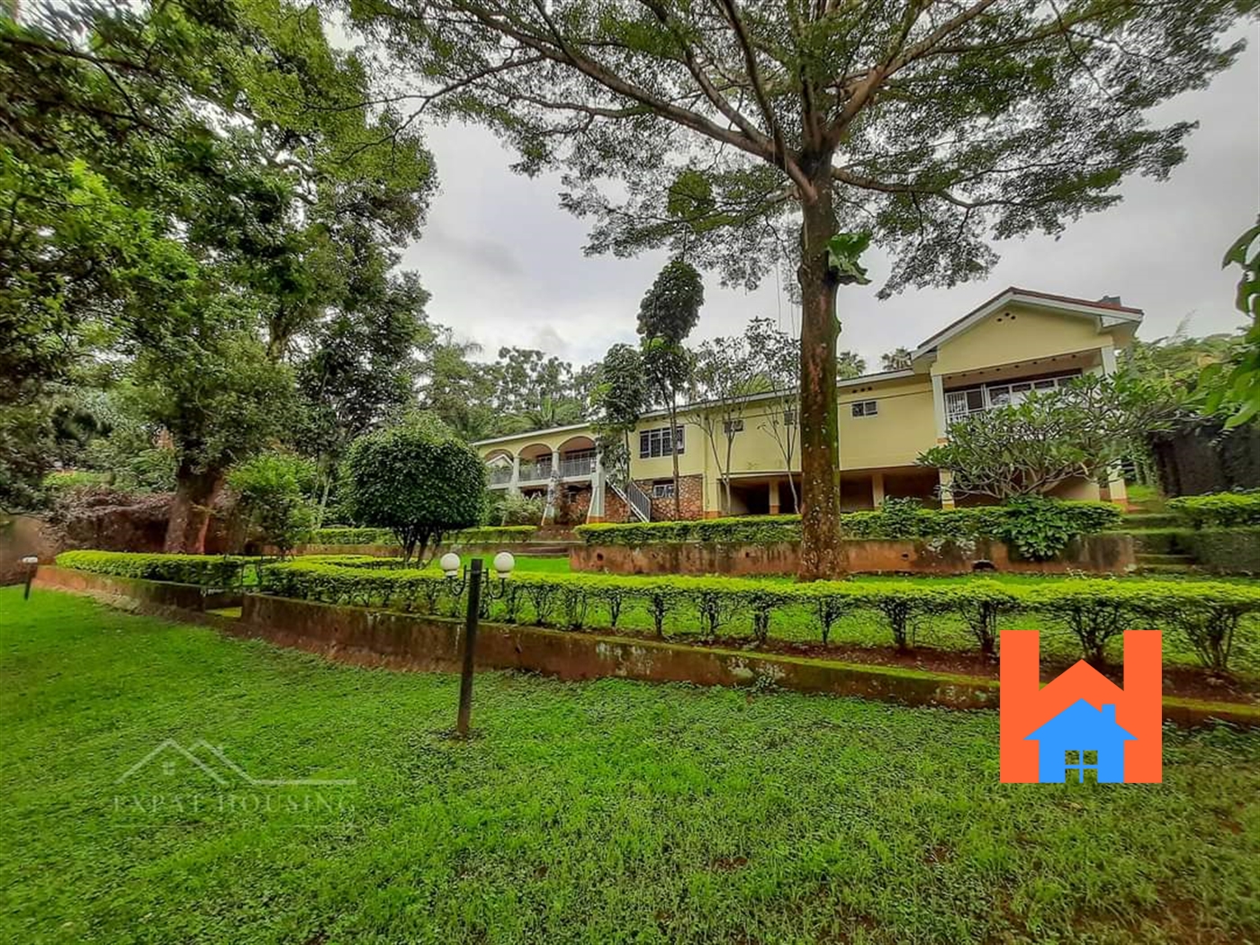 Bungalow for rent in Mbuya Kampala