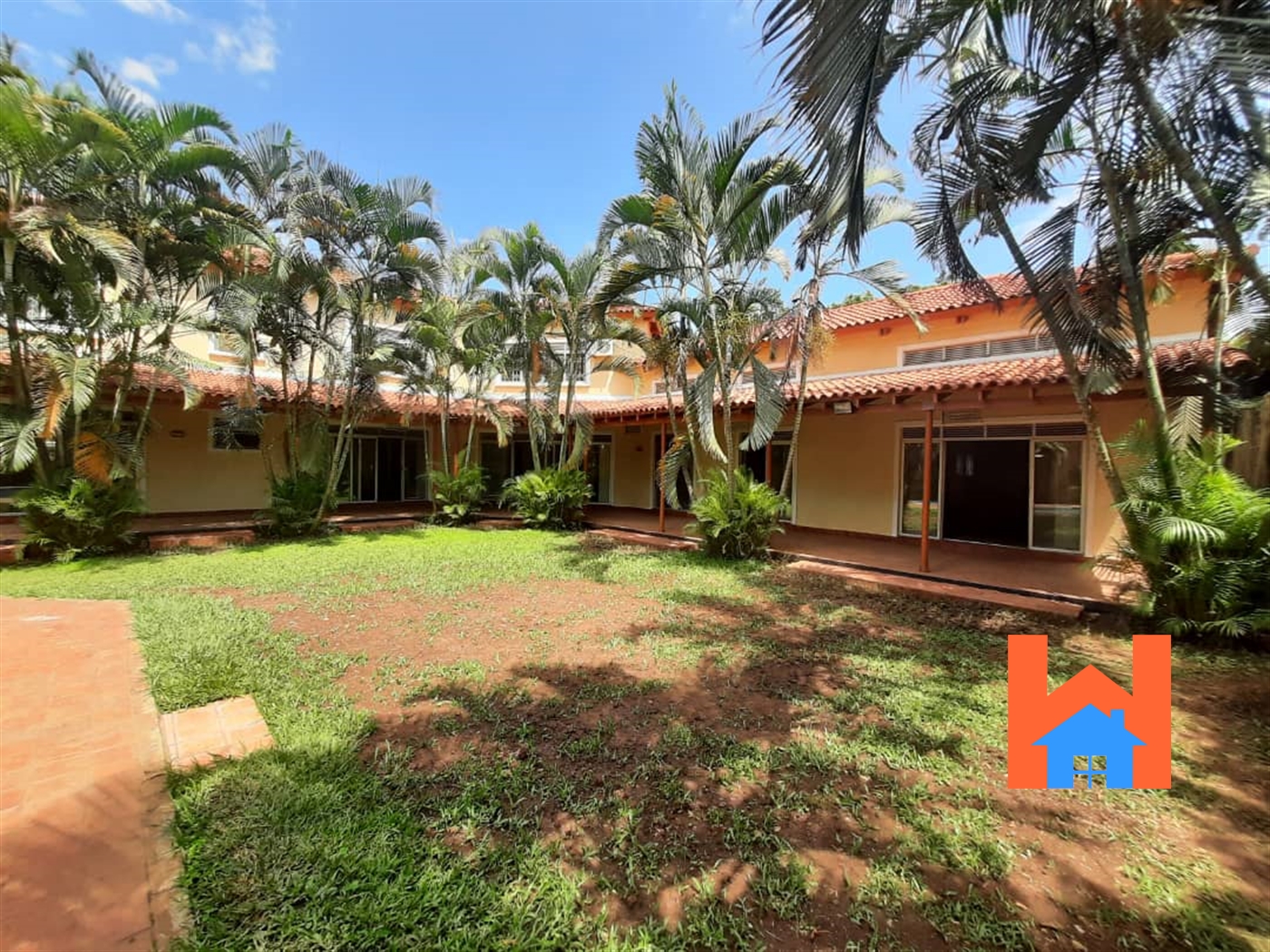 Bungalow for rent in Kololo Kampala