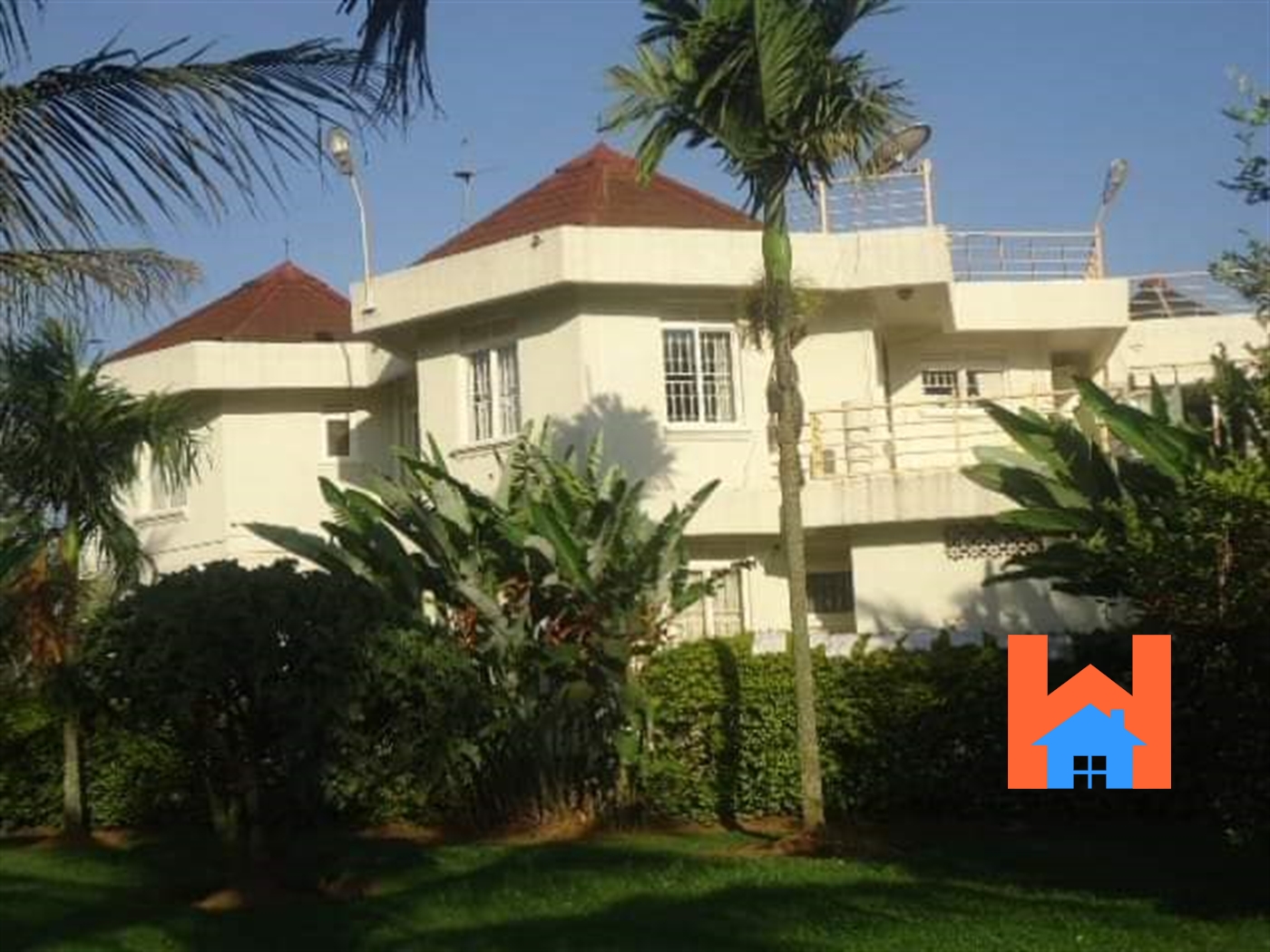 Mansion for sale in Luzira Kampala