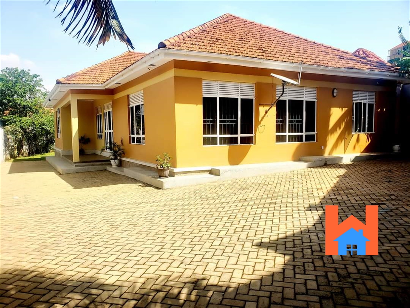 Bungalow for rent in Muyenga Kampala