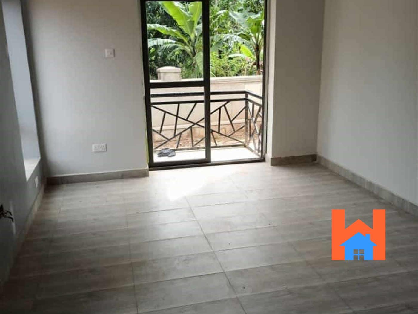 Apartment for sale in Kiwaatule Kampala