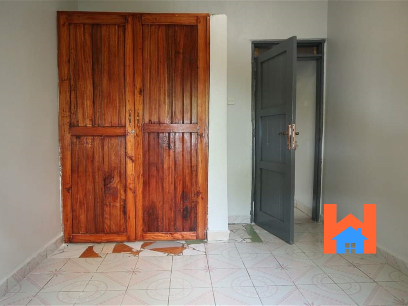 Bungalow for rent in Muyenga Kampala