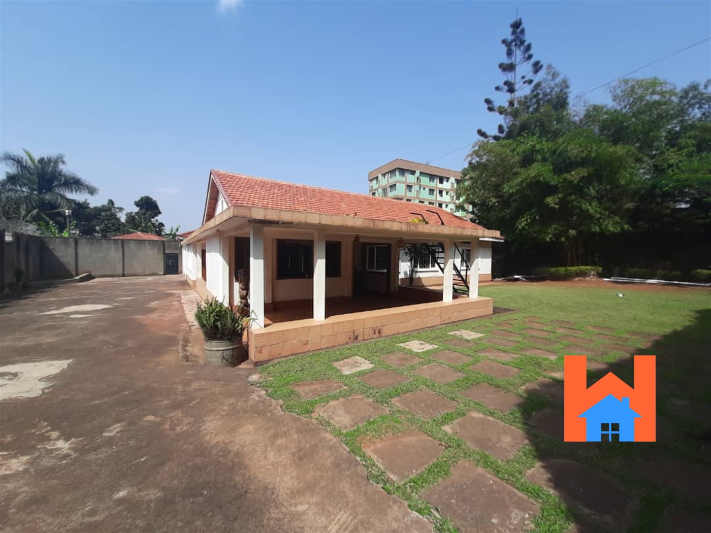 Bungalow for rent in Muyenga Kampala