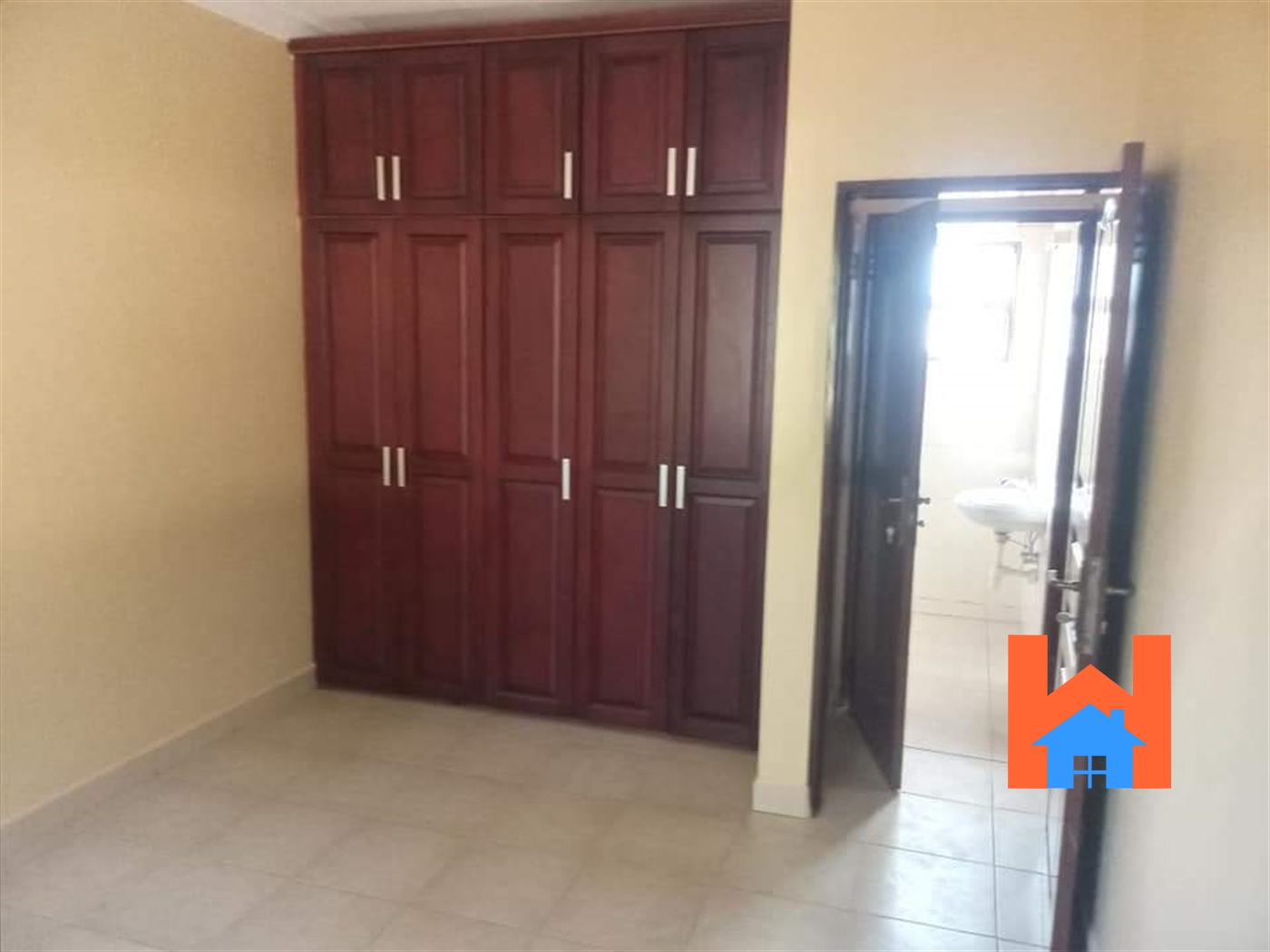 Bungalow for rent in Munyonyo Kampala