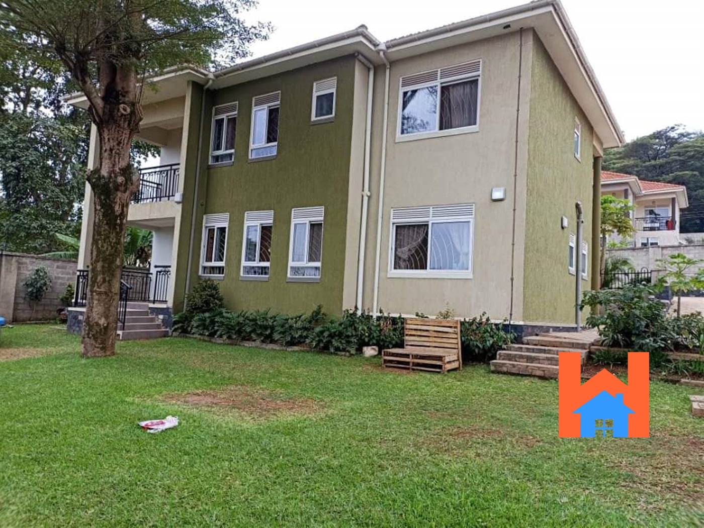 Storeyed house for rent in Mbuya Kampala