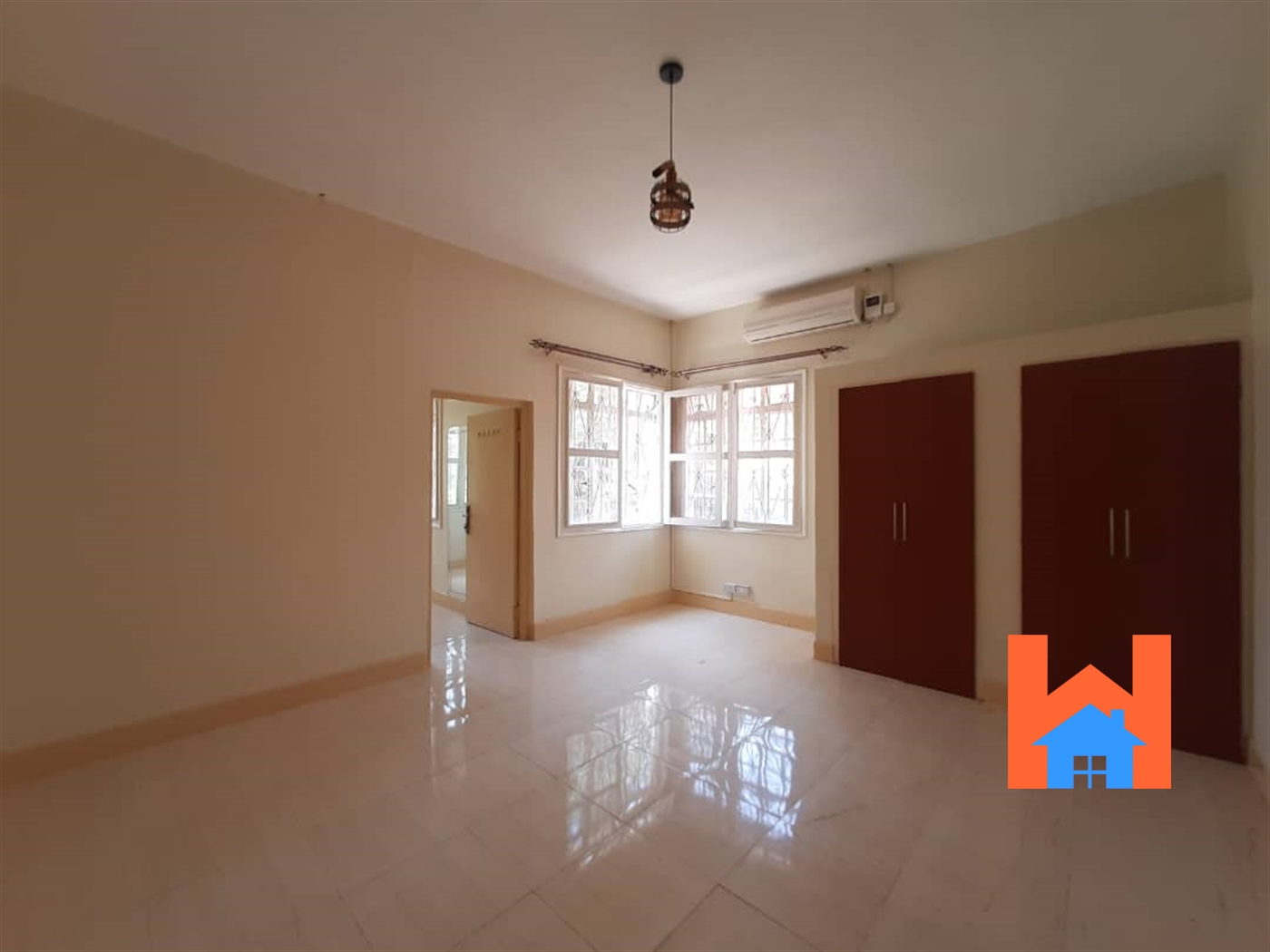 Bungalow for rent in Kololo Kampala