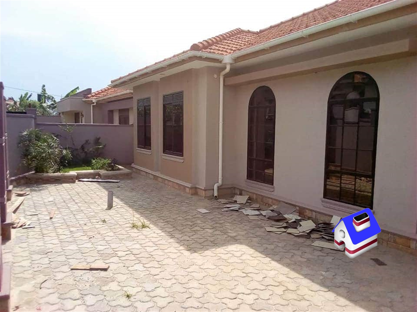 Bungalow for rent in Kira Wakiso