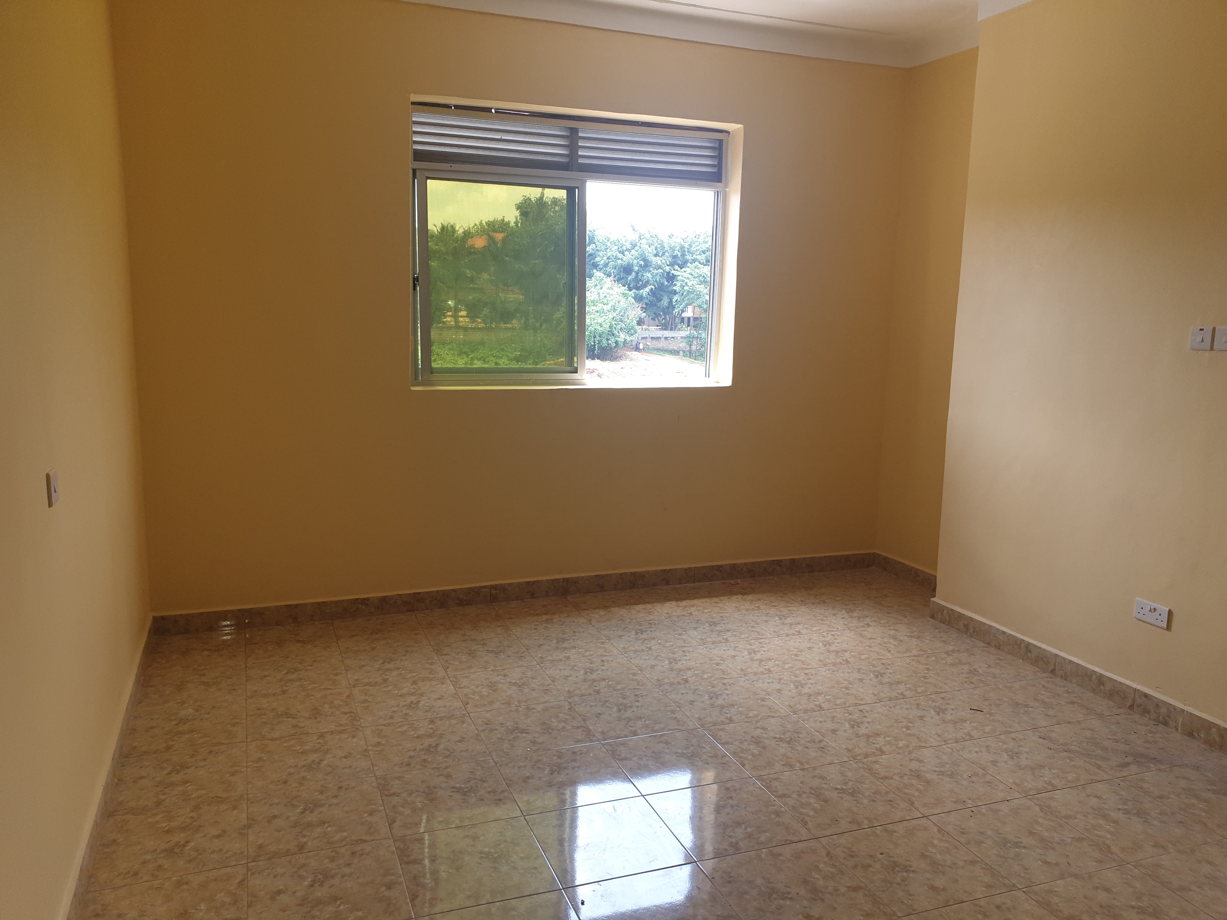 Apartment for rent in Kiwaatule Kampala