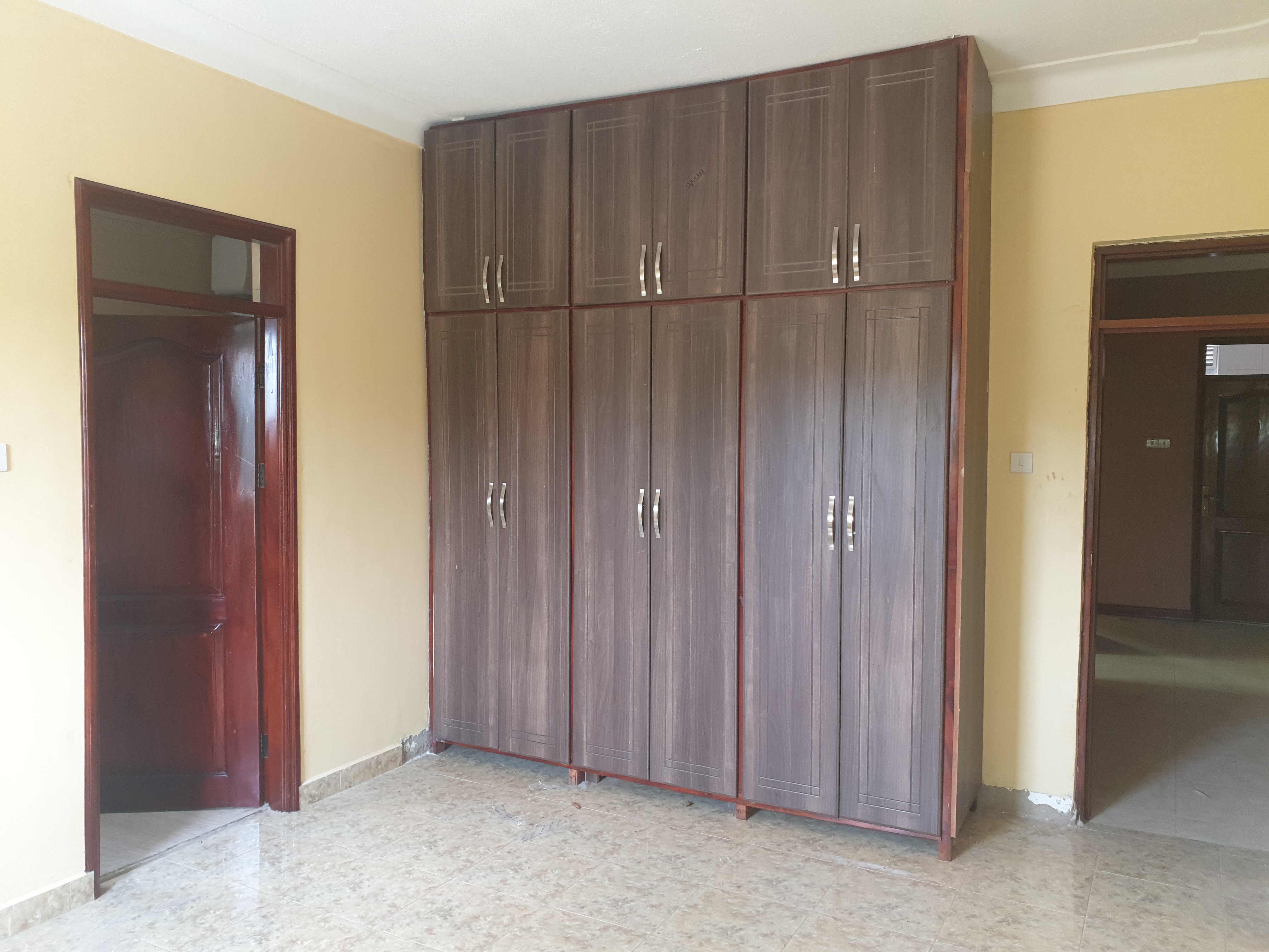 Apartment for rent in Kiwaatule Kampala