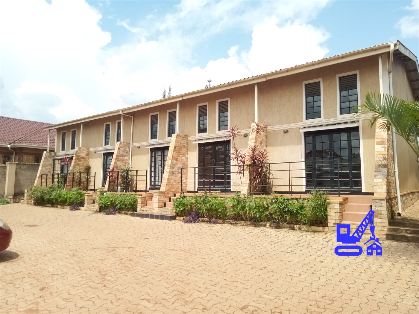 Storeyed house for rent in Buwaate Wakiso