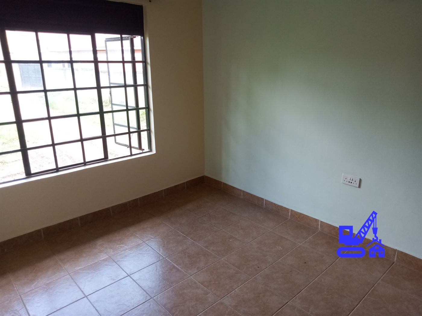 Storeyed house for rent in Buwaate Wakiso