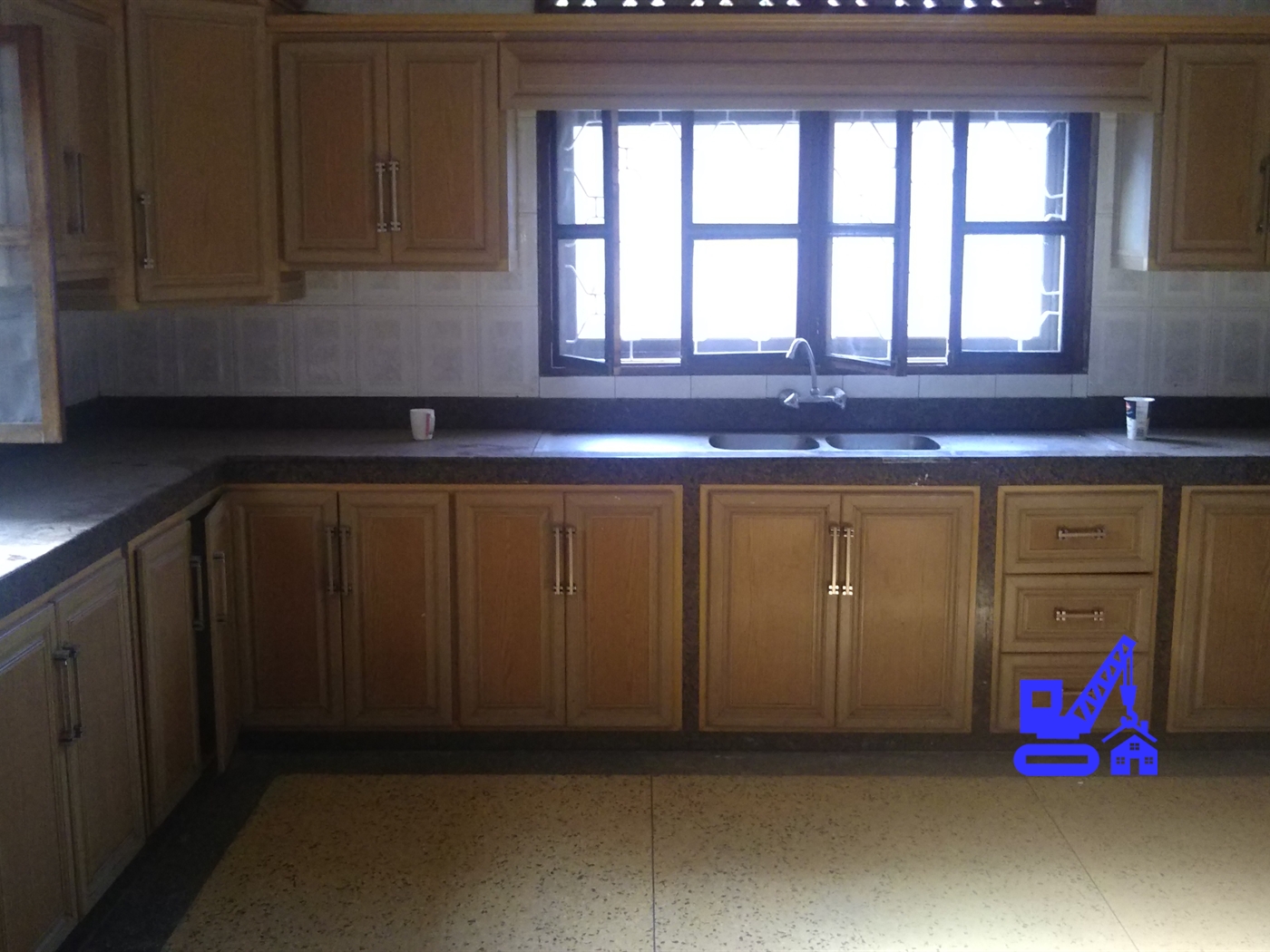 Apartment for rent in Kiwaatule Kampala