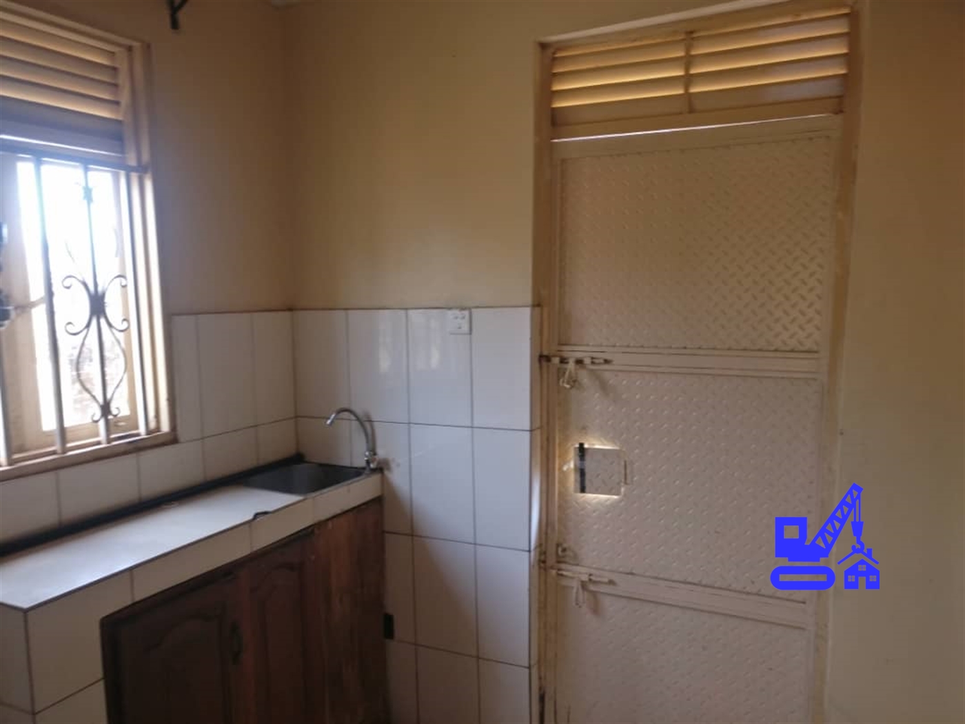 Semi Detached for rent in Buwaate Wakiso