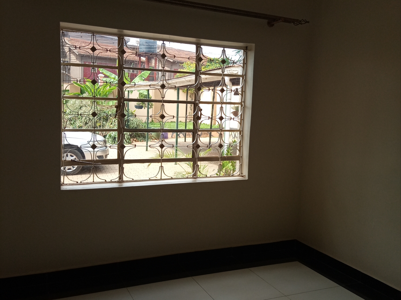 Bungalow for rent in Muyenga Kampala