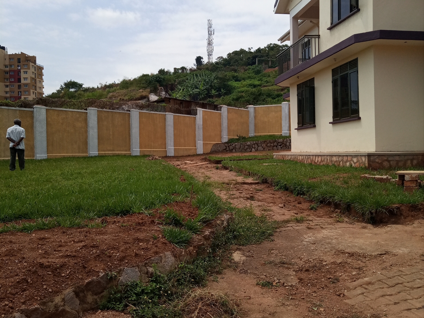 Storeyed house for rent in Muyenga Kampala