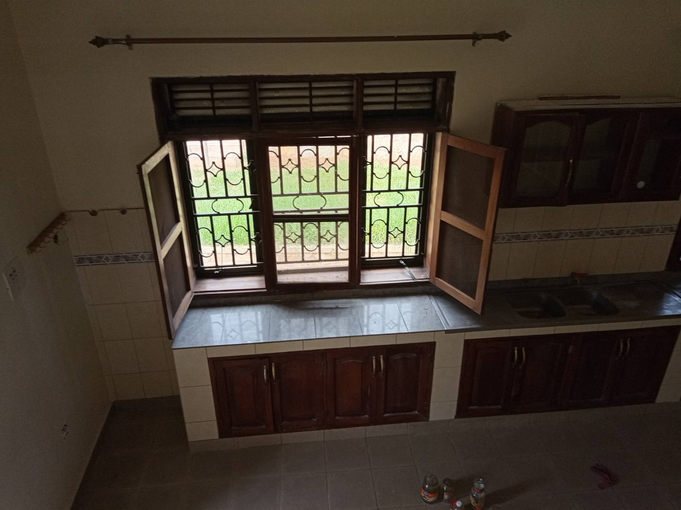 Storeyed house for rent in Muyenga Kampala