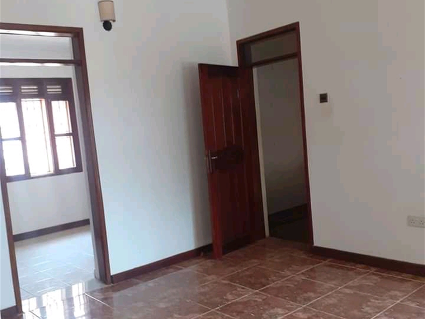 Bungalow for rent in Muyenga Kampala