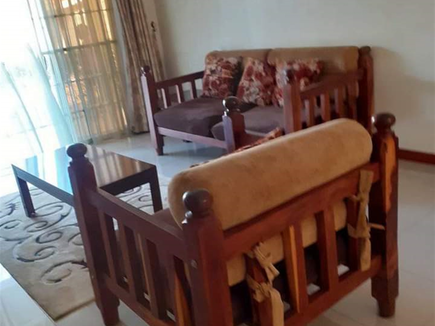 Town House for rent in Muyenga Kampala