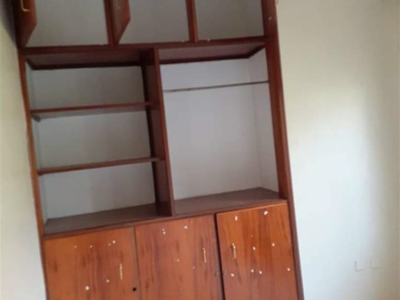 Storeyed house for rent in Muyenga Kampala