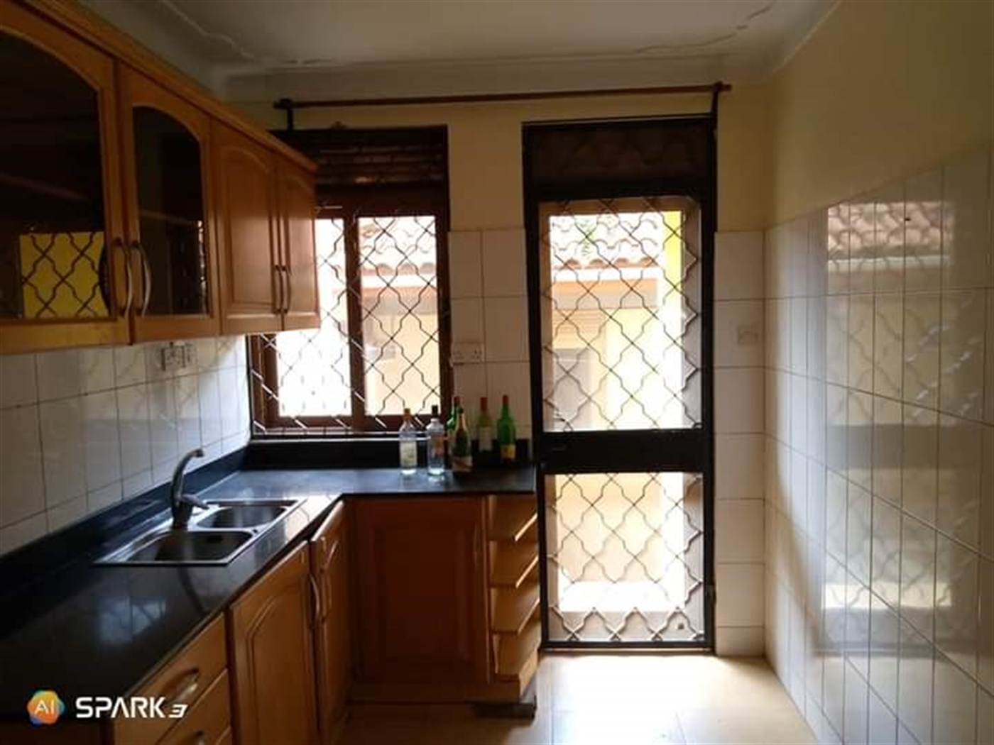 Storeyed house for rent in Muyenga Kampala