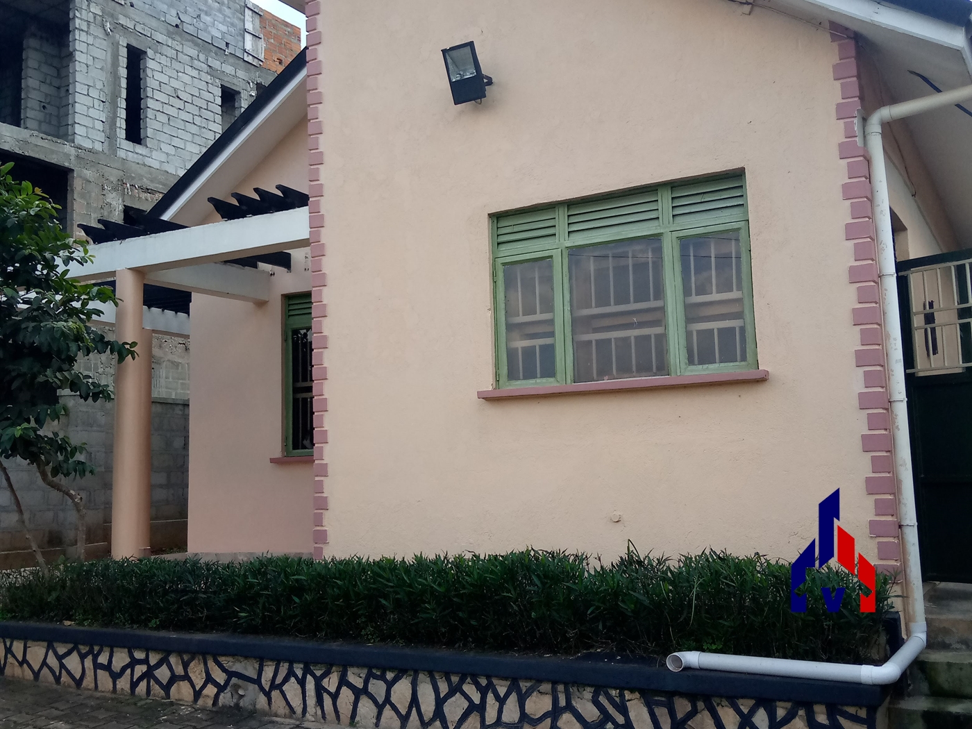 Bungalow for rent in Muyenga Kampala