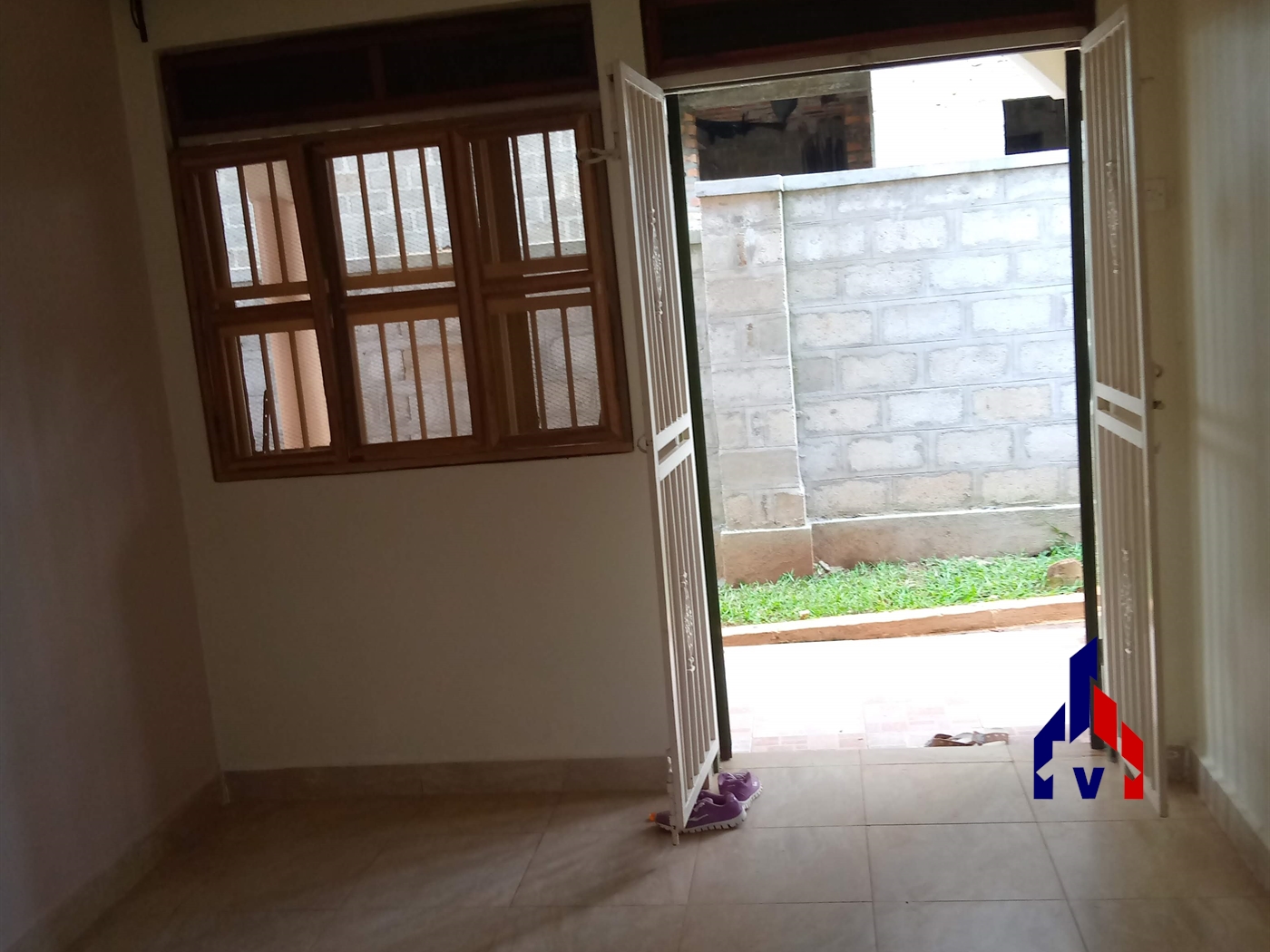 Bungalow for rent in Muyenga Kampala