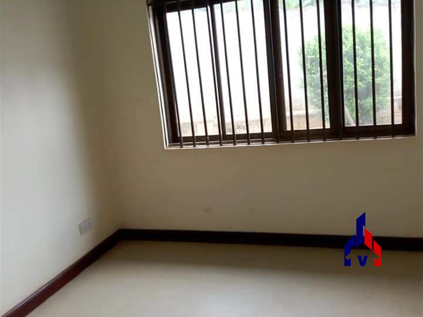 Bungalow for rent in Muyenga Kampala