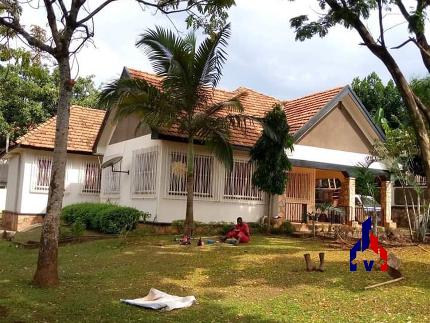 Bungalow for rent in Muyenga Kampala