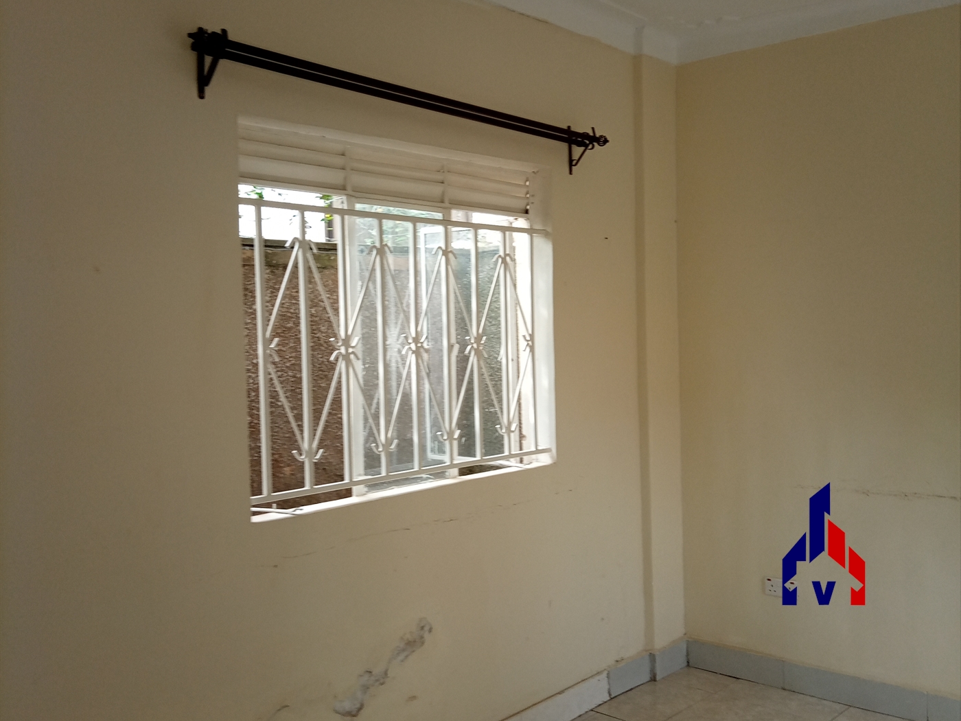 Semi Detached for rent in Muyenga Kampala