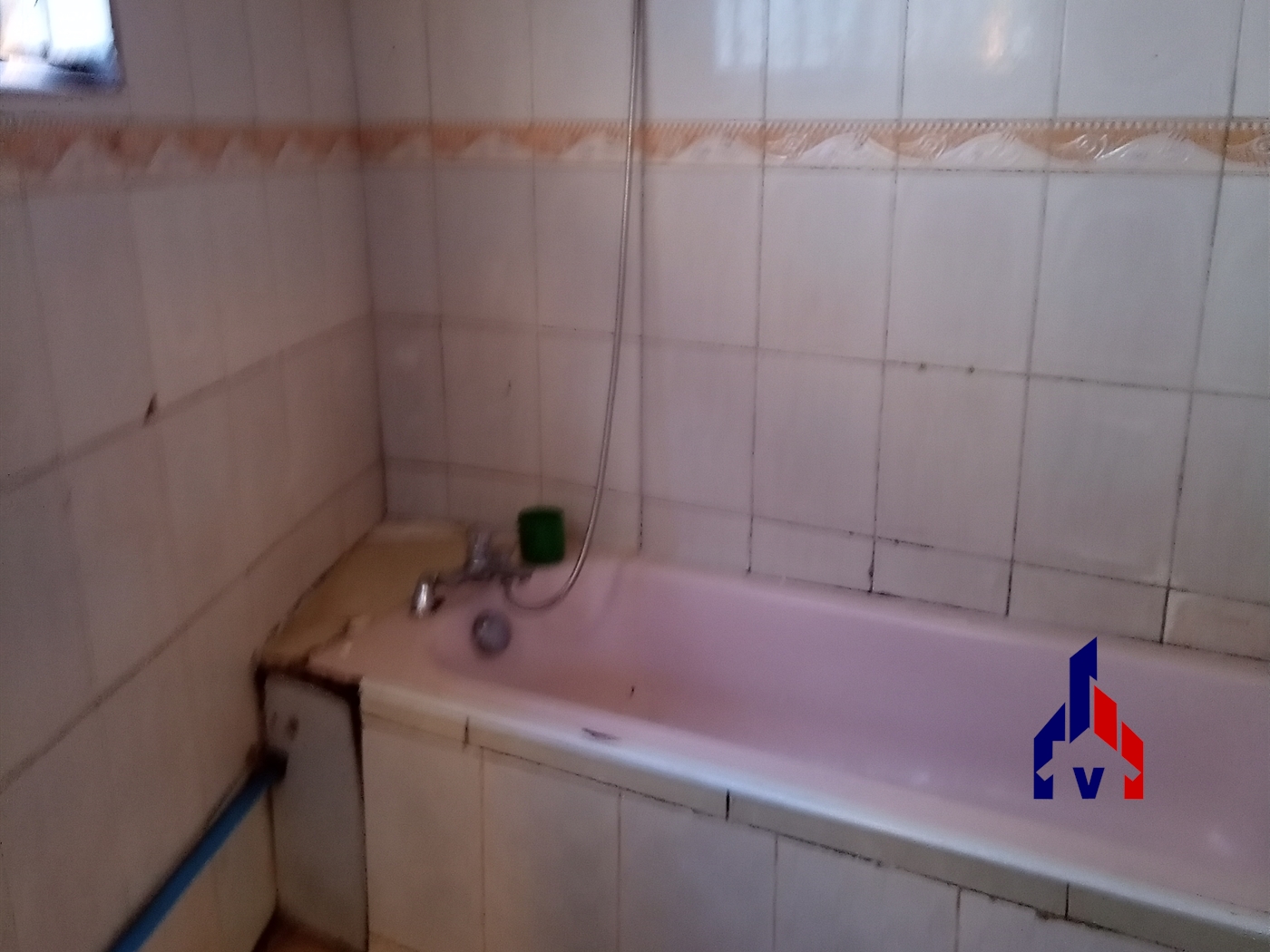 Bungalow for rent in Namuwongo Kampala