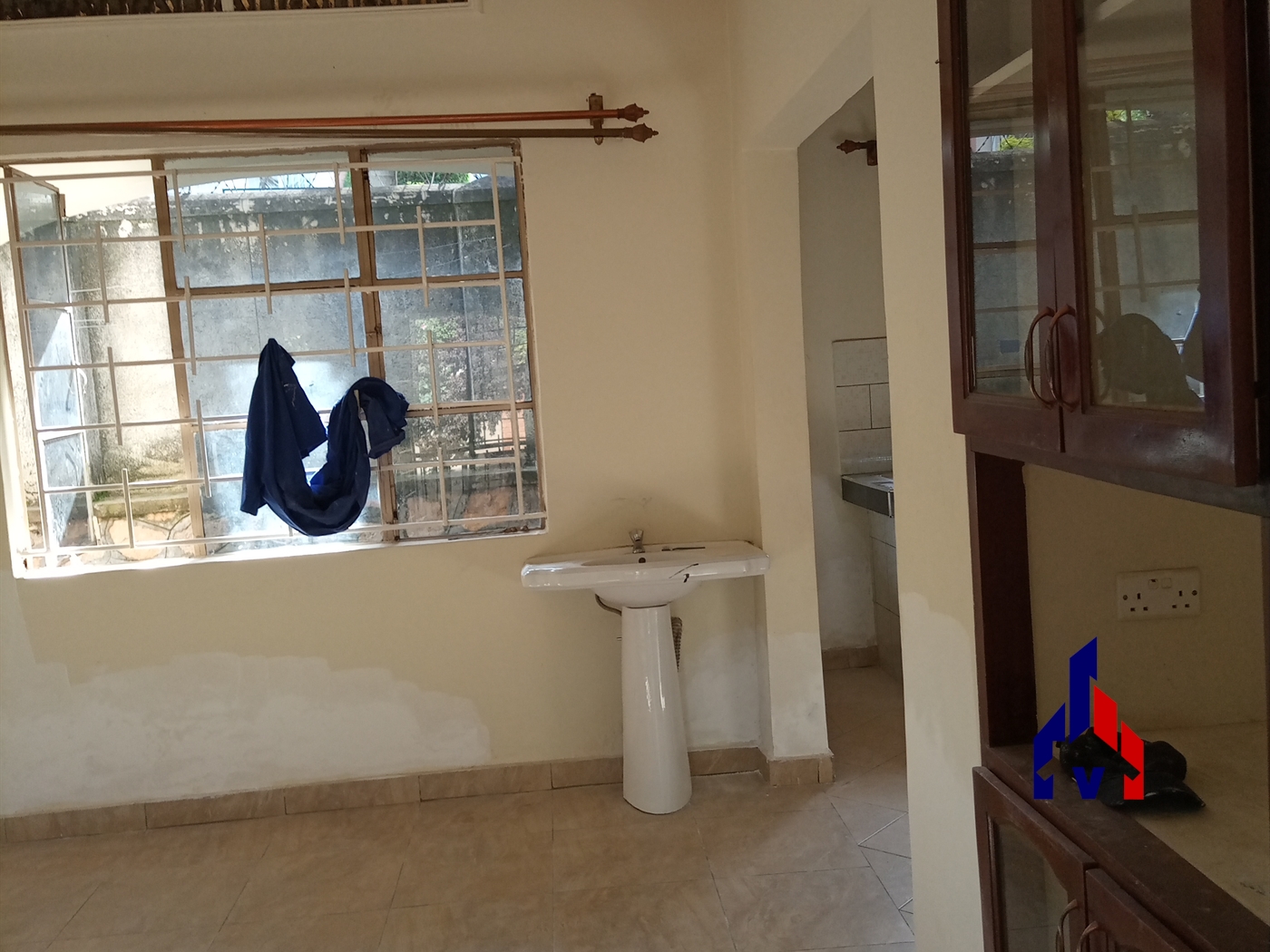 Semi Detached for rent in Bukasa Kampala