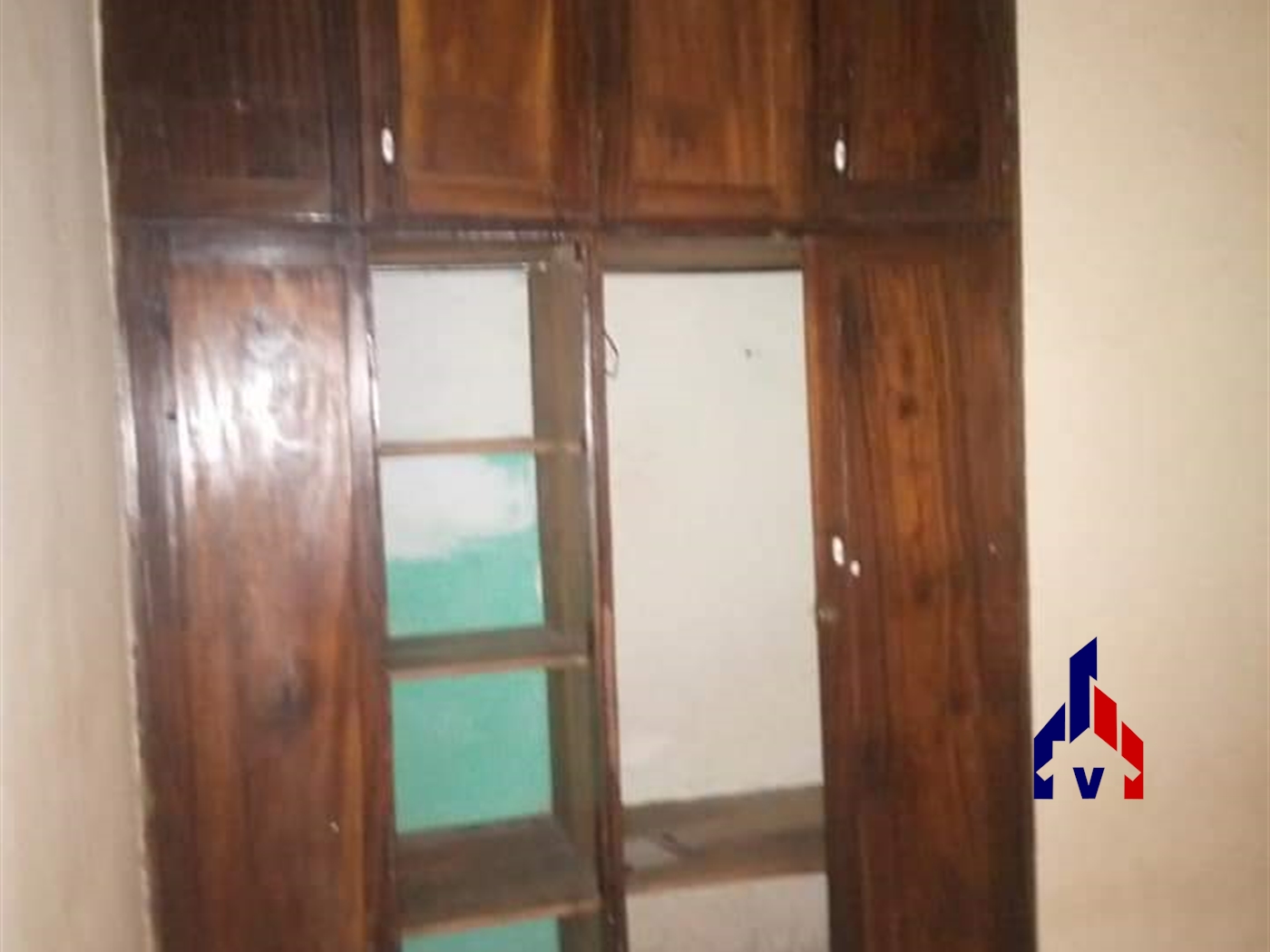 Storeyed house for rent in Kisugu Kampala