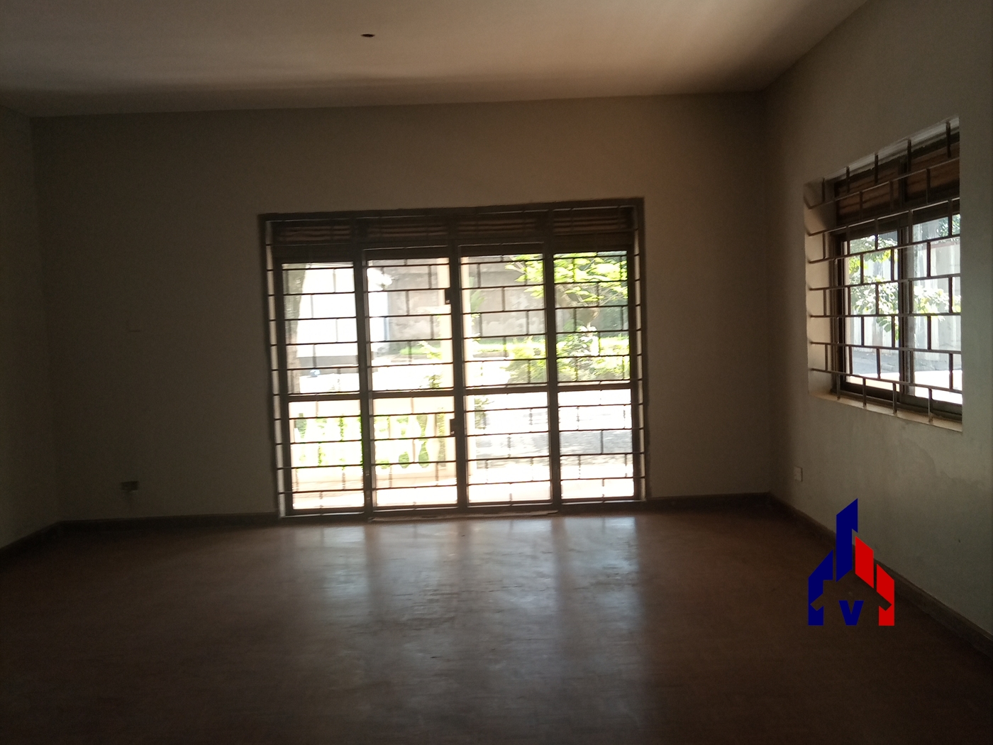 Storeyed house for sale in Bugoloobi Kampala