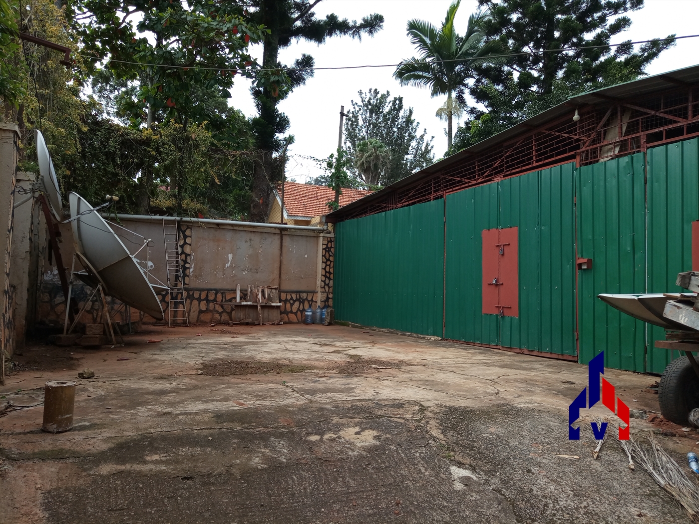 Bungalow for sale in Muyenga Kampala