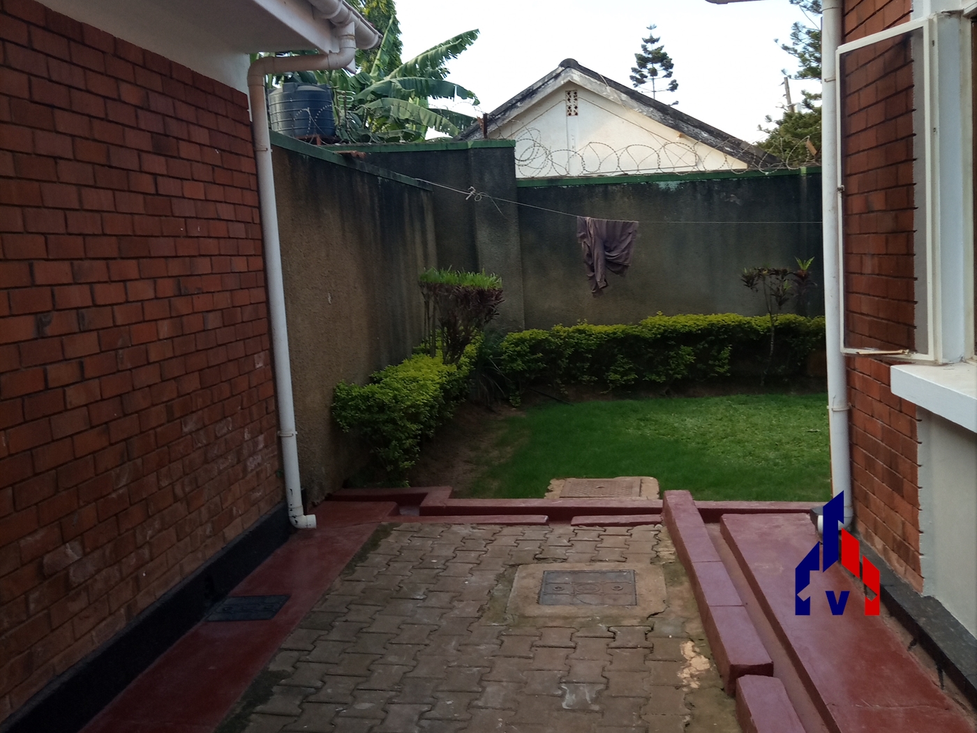 Storeyed house for rent in Bukasa Kampala