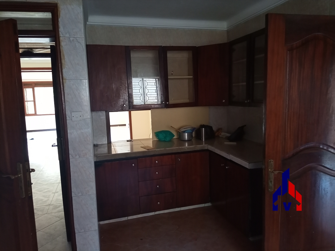 Storeyed house for rent in Muyenga Kampala