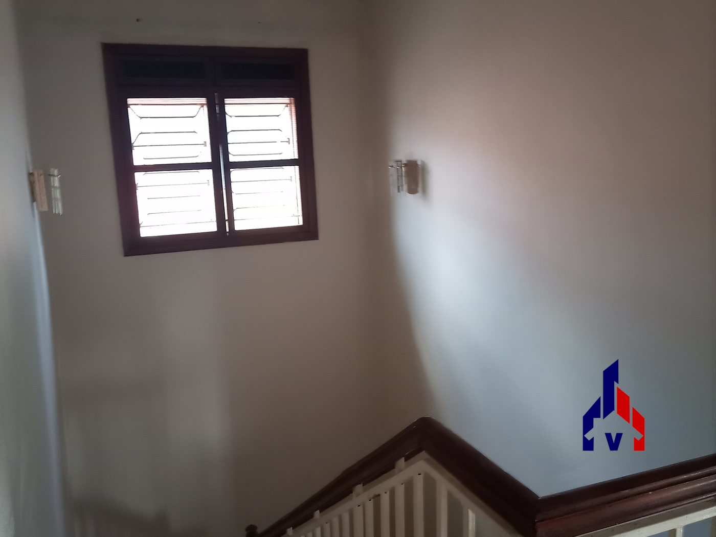 Storeyed house for rent in Muyenga Kampala