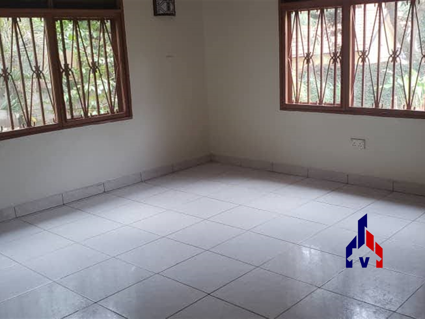 Bungalow for rent in Muyenga Kampala