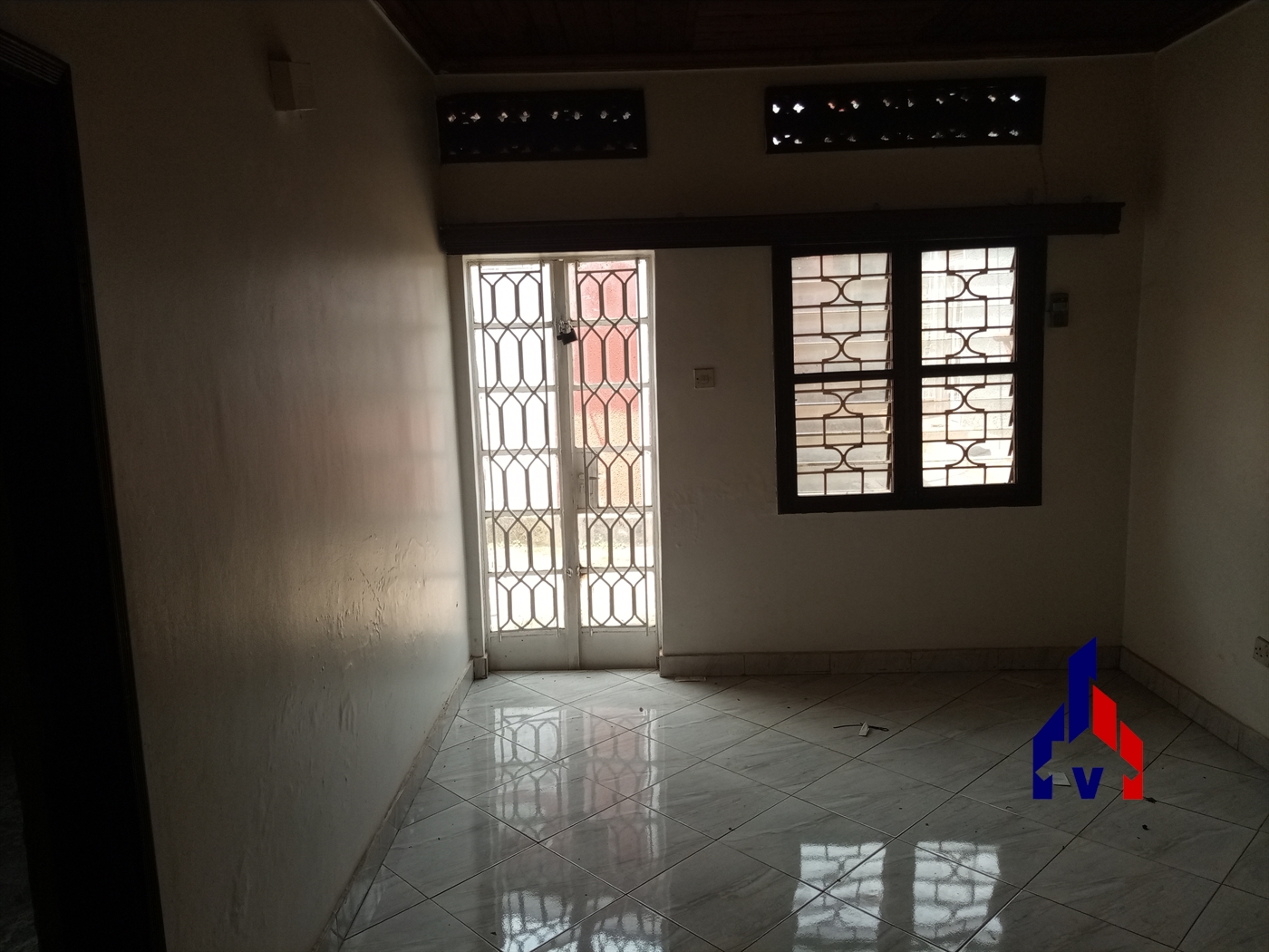 Bungalow for rent in Namuwongo Kampala