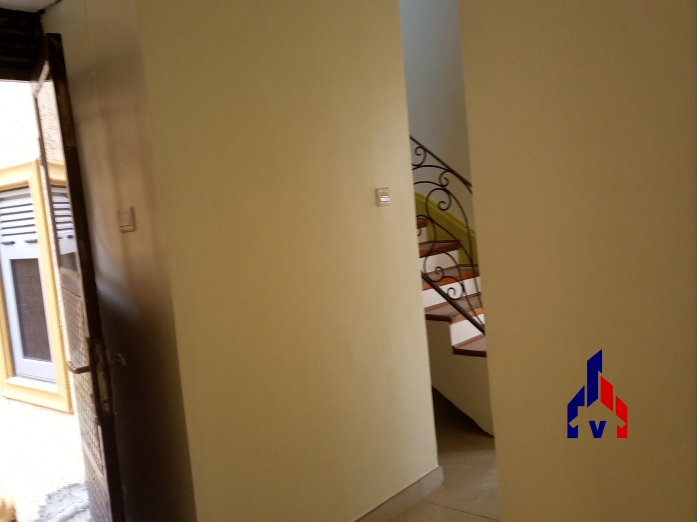 Town House for rent in Bukasa Kampala