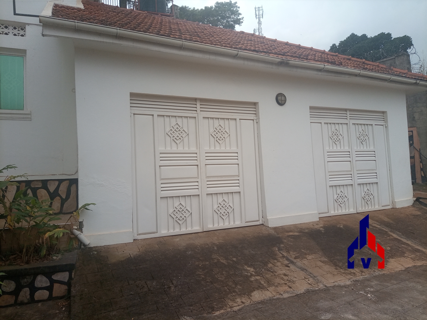 Storeyed house for rent in Konge Kampala
