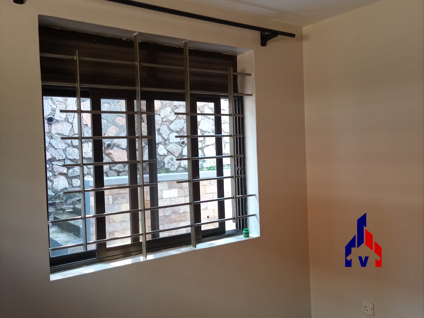 Storeyed house for rent in Muyenga Kampala