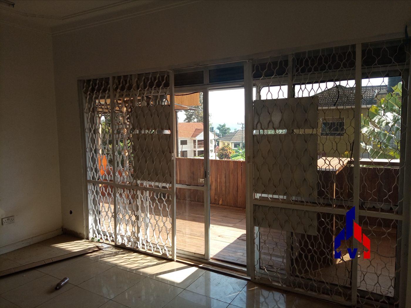 Storeyed house for rent in Muyenga Kampala