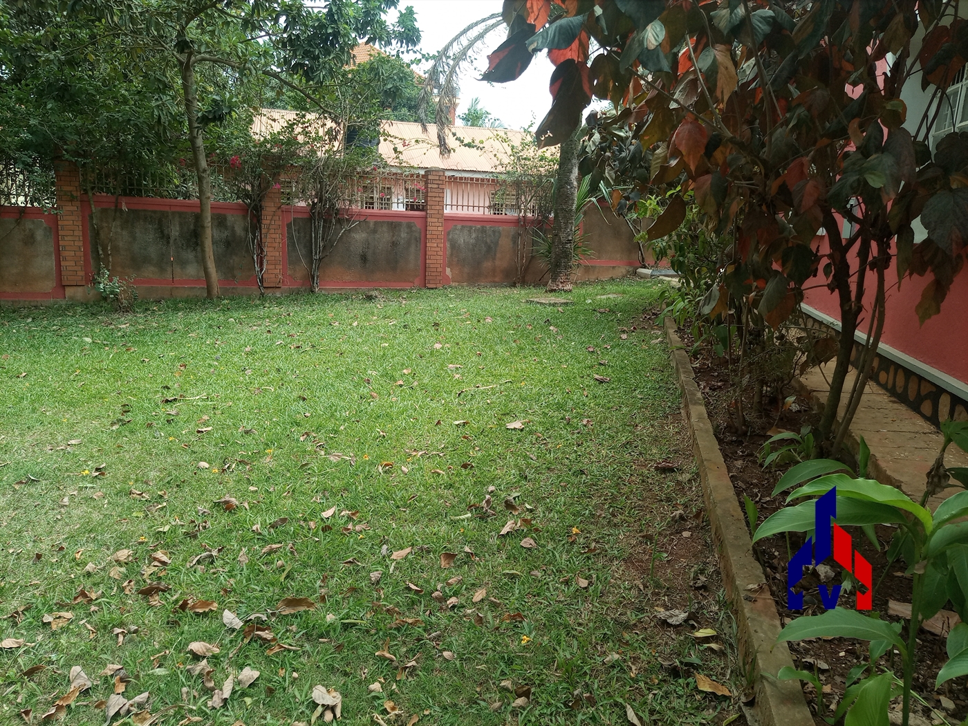 Bungalow for rent in Muyenga Kampala